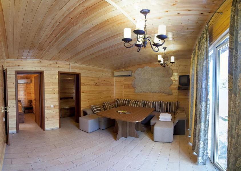 Marco Polo Hotel Ulʼyanovka المظهر الخارجي الصورة