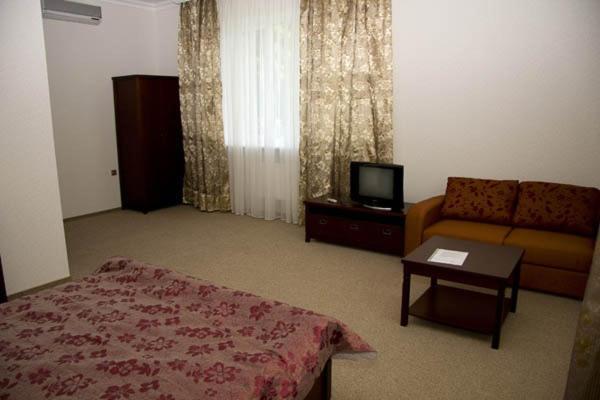 Marco Polo Hotel Ulʼyanovka المظهر الخارجي الصورة